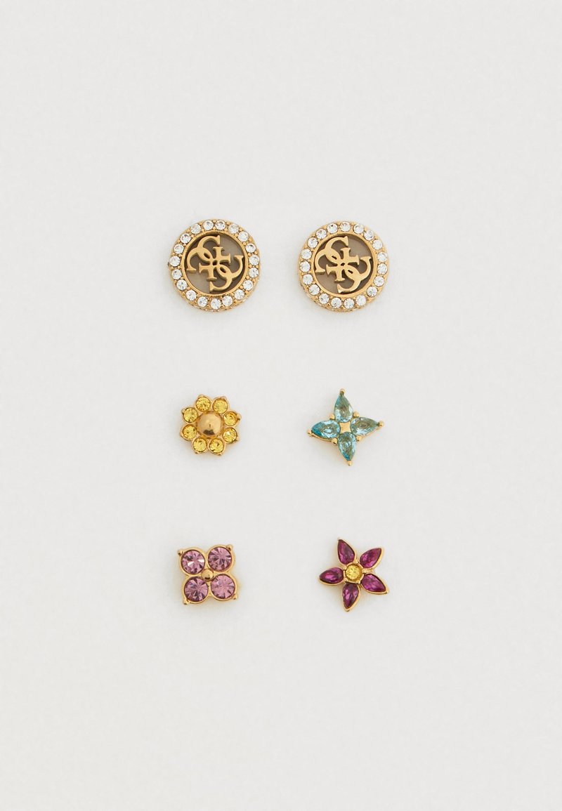 Σκουλαρίκια και καρφίτσες σε χρυσό τόνο με διάφορα σχήματα: στρογγυλά με διάφανα στρας, λουλούδι, αστέρι και ανθισμένα σχέδια σε μπλε, κίτρινο και ροζ.
