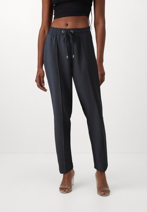 ONLRAYANNA STRING PANT - Tracksuit bottoms - night sky