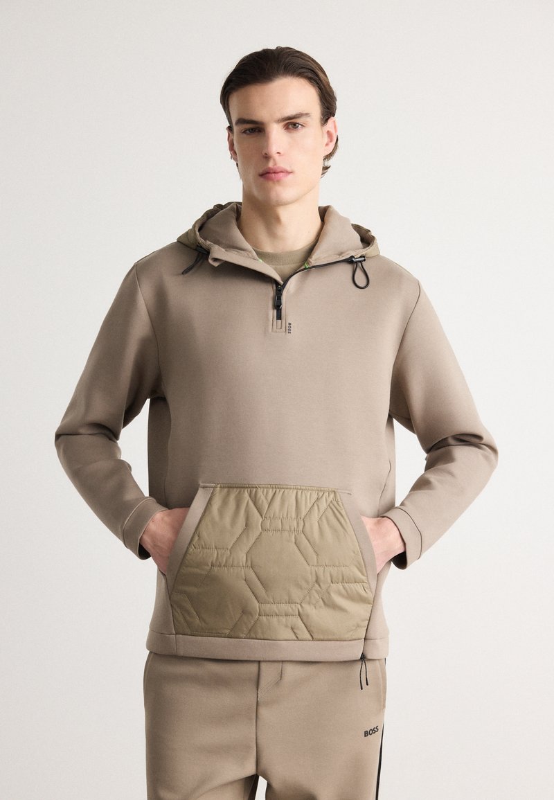 BOSS - SANOK TECH HYBRID - Hoodie - light pastel green, Enlarge
