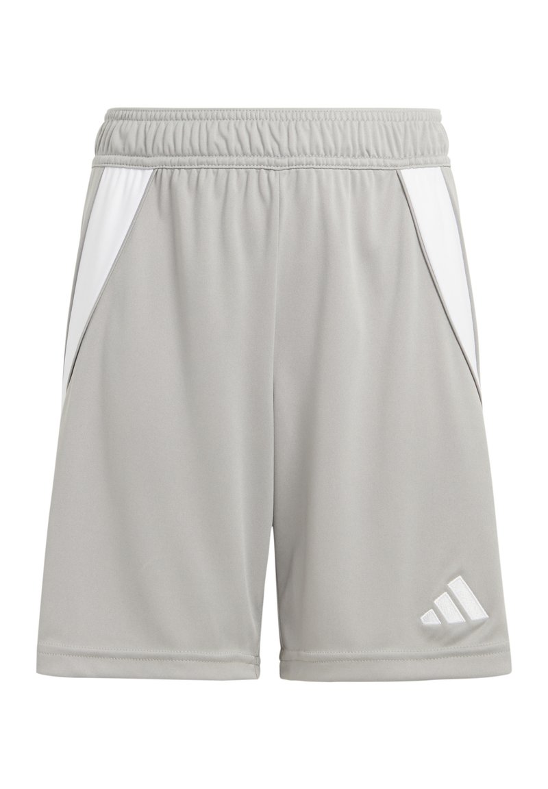 Pantalones cortos atléticos grises hechos de una tela ligera, con paneles laterales blancos y un logo bordado en la parte inferior de la pierna izquierda. Cintura elástica.