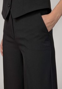 AN'GE Pantalon classique - noir
