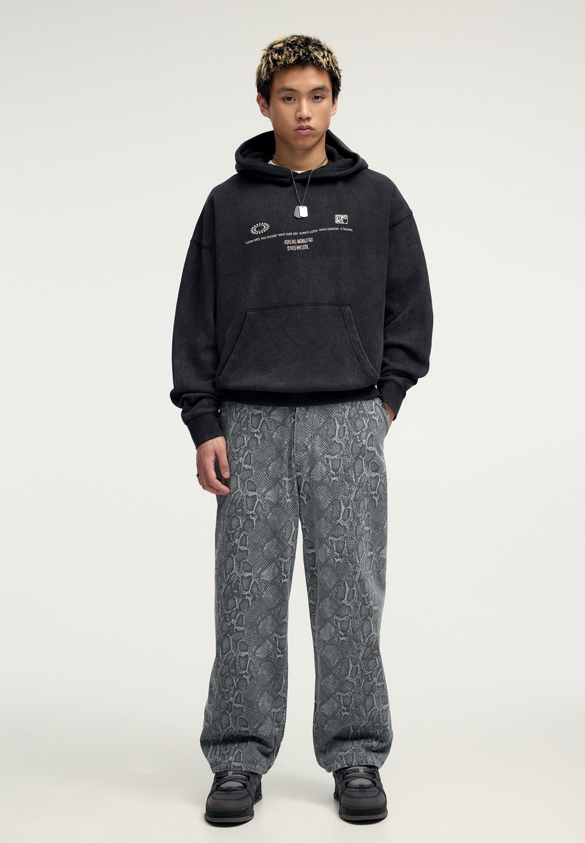 【23.65】22SS★ CLOUDY BEAR SWEAT SHIRT OATSBAS Y2K Zip Up Hoodie for Women Men Letter Print Star