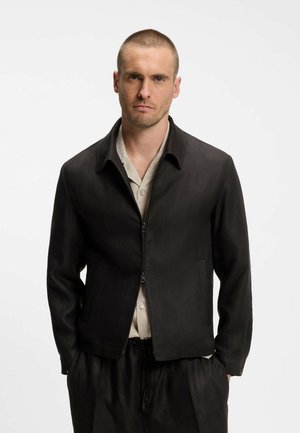 BOSS, Leichte Jacke - dark brown one