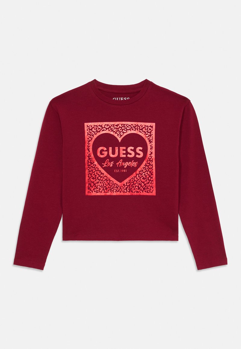Burgunderfarbener, langärmliger, kürzer geschnittenes T-Shirt aus weichem Stoff, mit einem Herzdesign und dem Text "GUESS Los Angeles" in fetter Schrift.