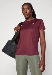 ASICS CORE TOP - Sports T-shirts - deep mars