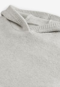 RELAXED FIT SOFT TOUCH - Stickad tröja - ecru marl