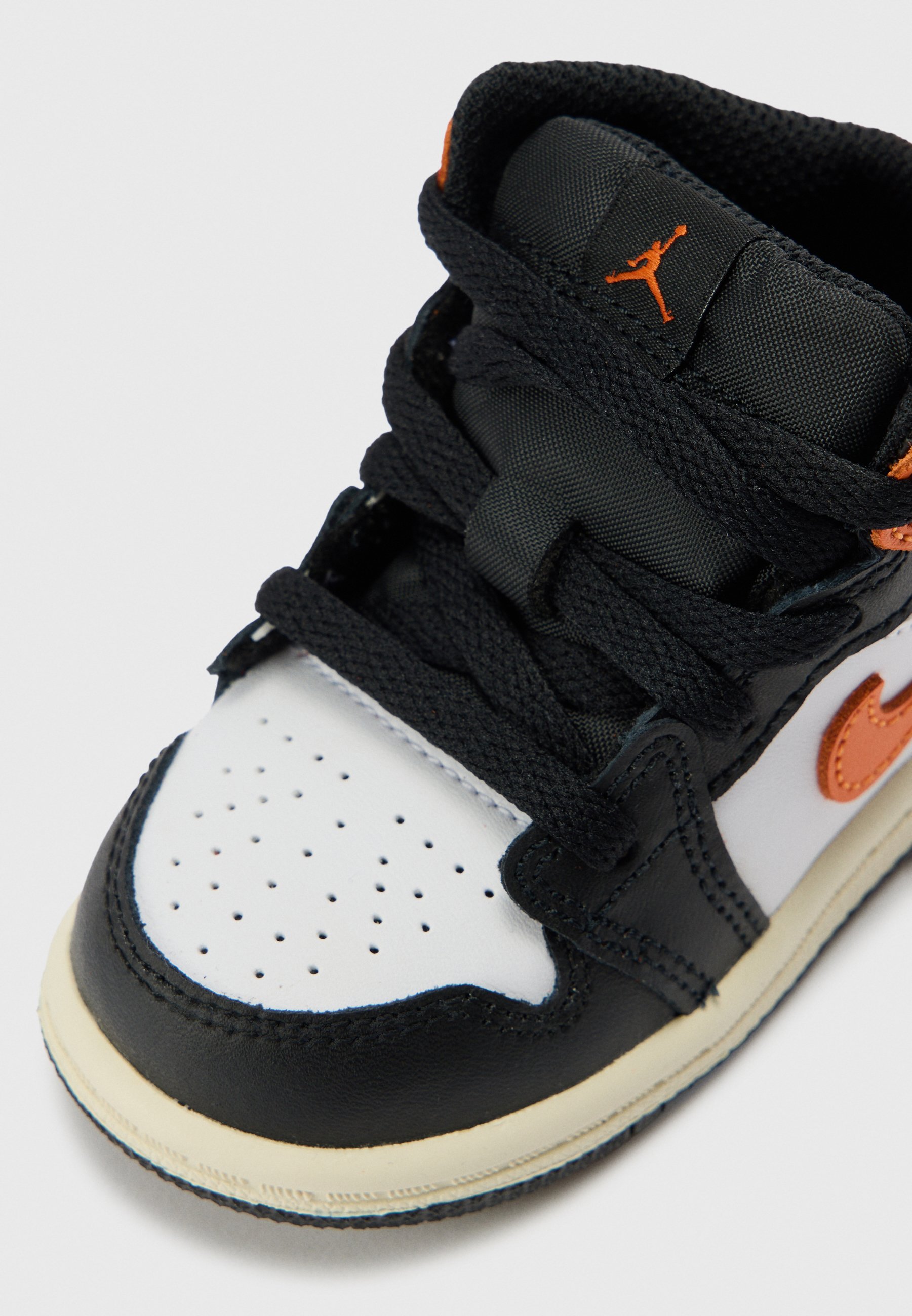 infant off white jordan 1