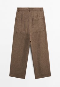 Thumbnail Image 8