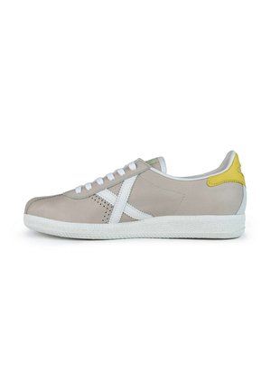 BARRU SS24 - Zapatillas de entrenamiento - beig