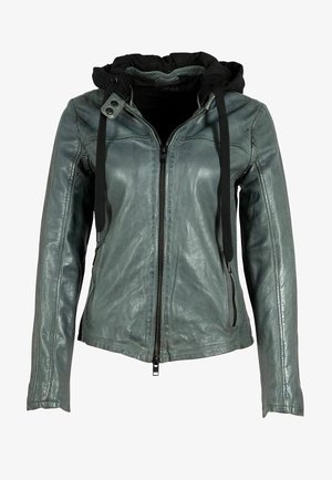 Groene leren jas met een zwarte capuchon, ritssluiting aan de voorkant, twee zijzakken en een gestructureerde afwerking. Voorzien van trekkoorden bij de capuchon.