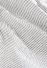 Next STRIPE-REGULAR FIT - Shorts - stone