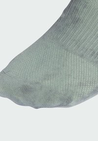 adidas Performance RUNXGRAPHIC WASHED - Športové ponožky - sage