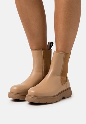 BOSS Bottines à plateau - beige