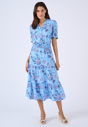 FLUIDE À SMOCKS  - Abito a camicia - bleu fleurs indiennes