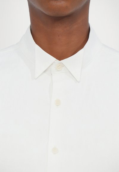 Henrik Vibskov BALLROOM SHIRT - Užsagstoma palaidinė - white