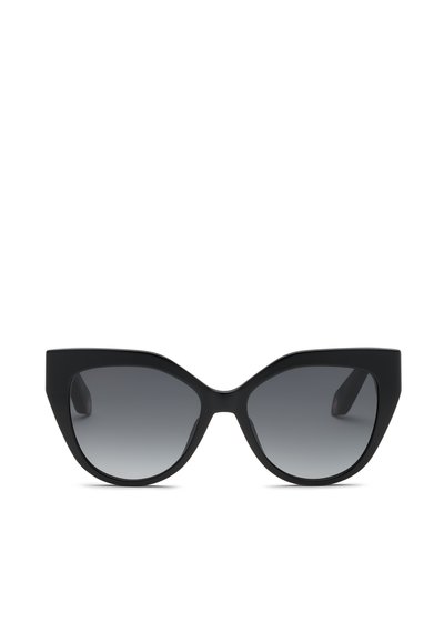 Lunettes de soleil œil de chat noires avec des verres dégradés foncés et une finition brillante, vues de face sur fond blanc.