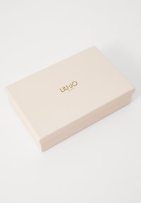 LIU JO ZIP AROUND - Portafoglio - rosso pompeiano