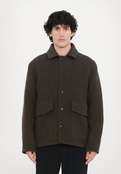 CLOSED CARGO JACKET - Korte frakker - marsh green