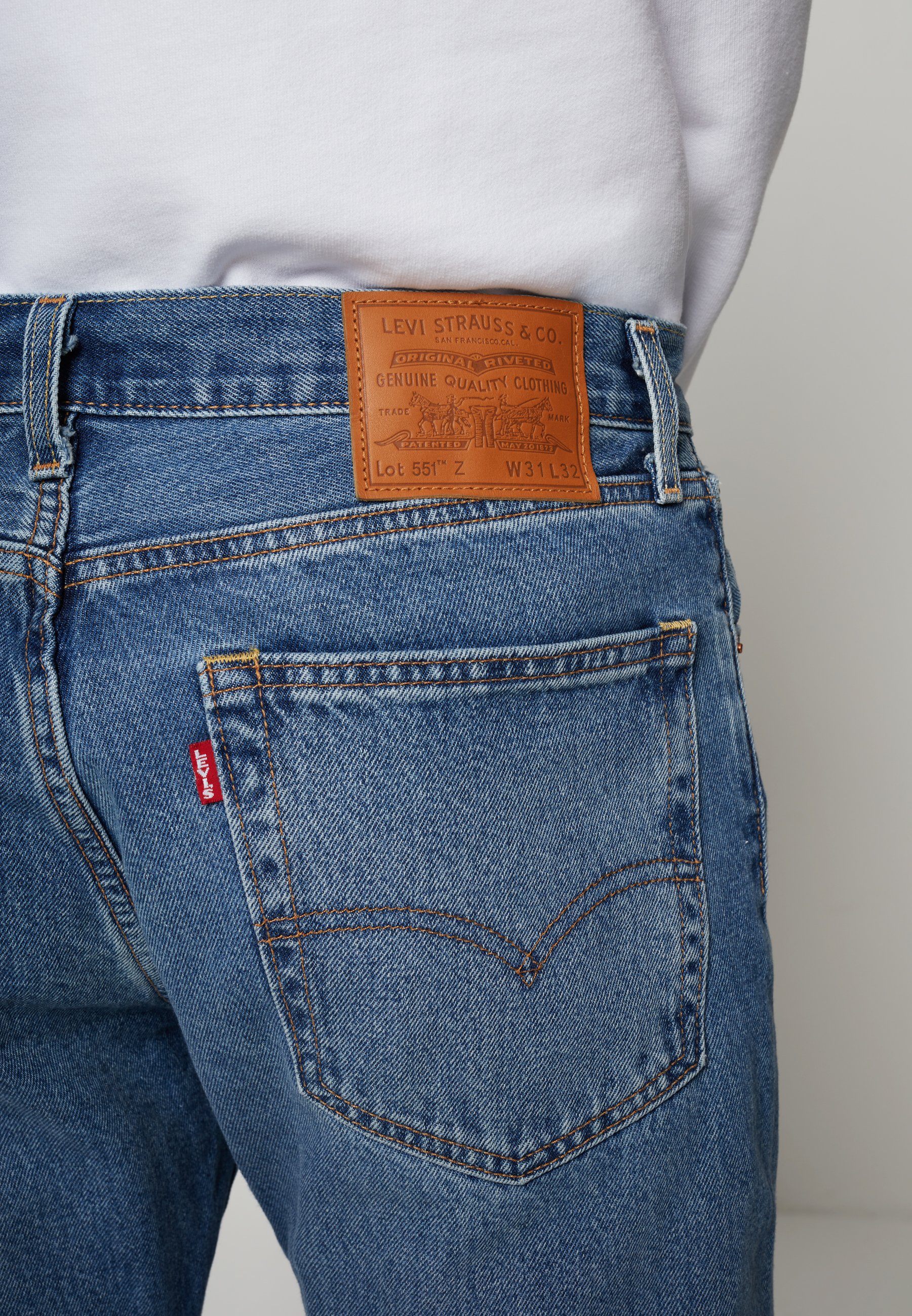 Levi's® 551Z™ AUTHENTIC STRAIGHT 