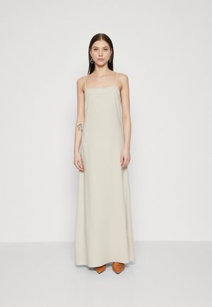 Vero Moda VMDANI SINGLET DRESS - Maxi-jurk - silver lining