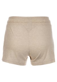 Pantaloni corti di cotone color beige chiaro con una texture morbida, vita elastica e un design semplice e senza ornamenti. Presentano un dettaglio a cucitura a V sul retro.