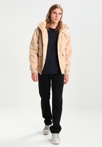 Urban Classics HEAVY HOODED JACKET - Chaqueta de entretiempo - beige