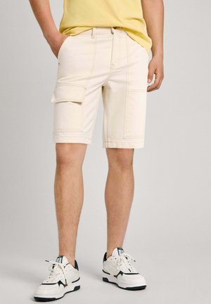 UTILITY - Denim shorts - off white