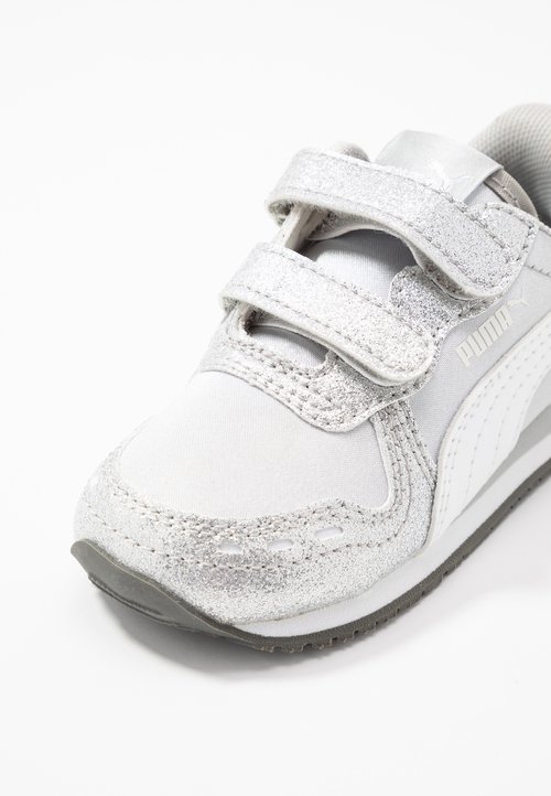 PUMA CABANA RACER GLITZ - Baby shoes - silver/white/gray violet — foto 3