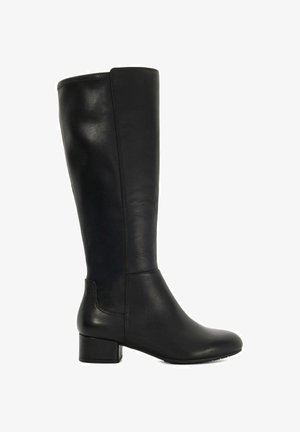Knee-high black leather boot with a round toe and 3 cm block heel. Smooth texture and minimal stitching, featuring a flat rubber sole.