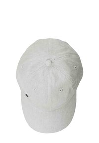 Hellgraue Kappe aus strukturiertem Stoff, mit runder Krone, acht-Panel-Design, Belüftungslöchern und einem Knopfdetail oben.