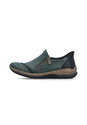 Dunkelgrüner, niedrig geschnittener Ledercasualschuh mit seitlichem Reißverschluss, schwarzen Akzenten, gepolsterter brauner Sohle und strukturiertem schwarzem Fersenbereich.