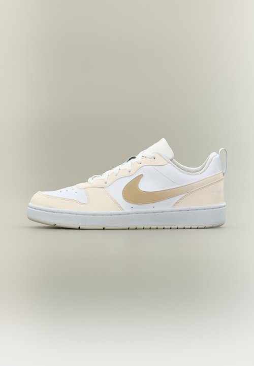 Nike Sportswear COURT BOROUGH - Sneakers low - white/shimmer/chalk