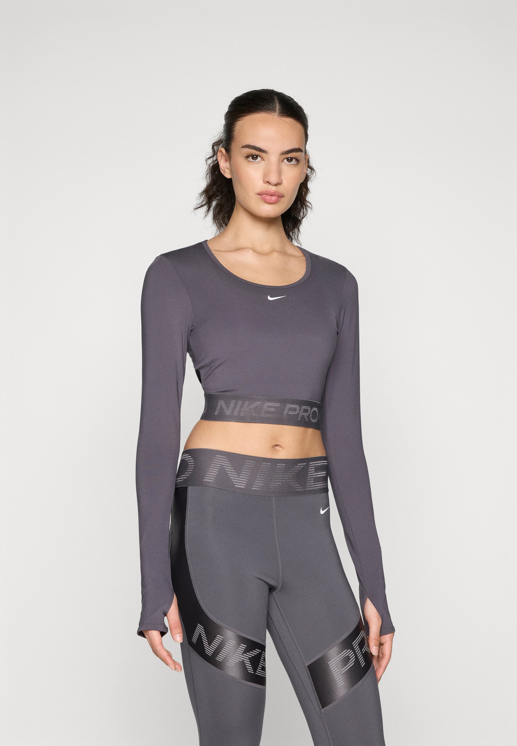 nike gray crop top