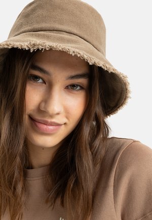 VICTIM OF LOVE-ANGLERHUT - Hat - brown