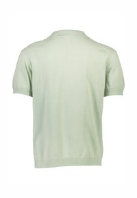 Hellgrüner kurzärmeliger Poloshirt-Pullover aus weichem Strickstoff; verfügt über einen klassischen Kragen und gerippte Bündchen, glatte Textur ohne Muster.