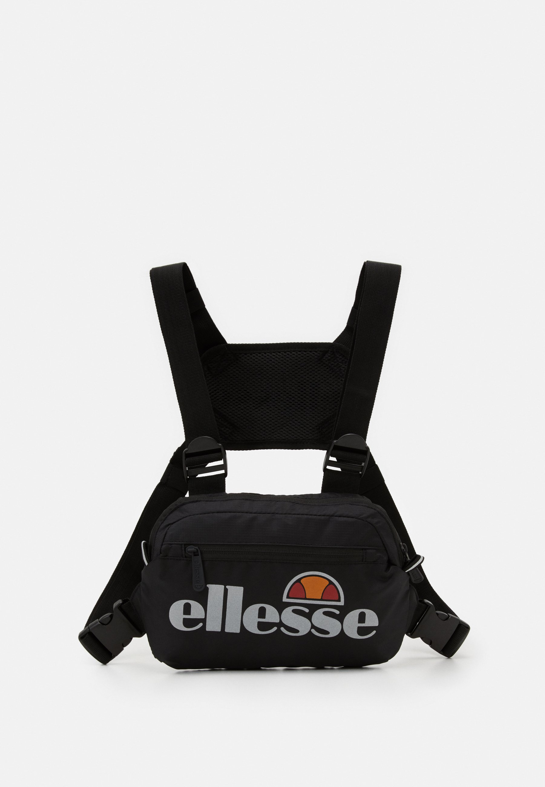 ellesse chest rig