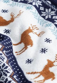 Next Sweter