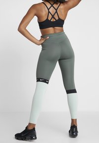 Nike Performance Rajstopy