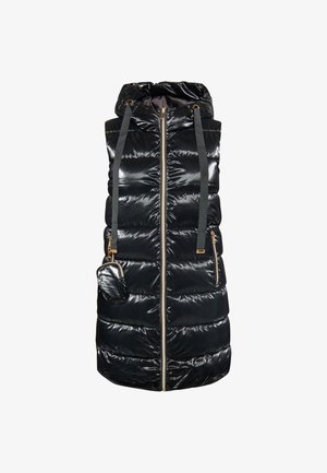 Gilet matelassé noir et brillant avec capuche, fermeture éclair à l'avant, deux poches latérales et une mini trousse attachée, présentant des sections matelassées et des sangles ajustables.