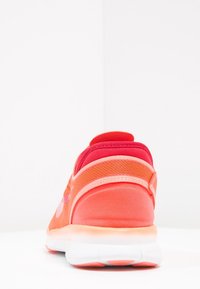 Nike Performance Training shoe - coral