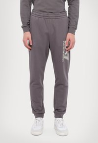 EA7 Emporio Armani PANTALONI - Träningsbyxor - volcanic glass