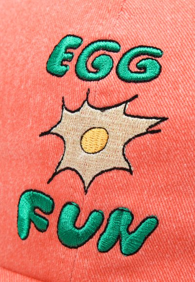 JELLY MALLOW EGG FUN PIGMENT UNISEX - Kepuraitė - red