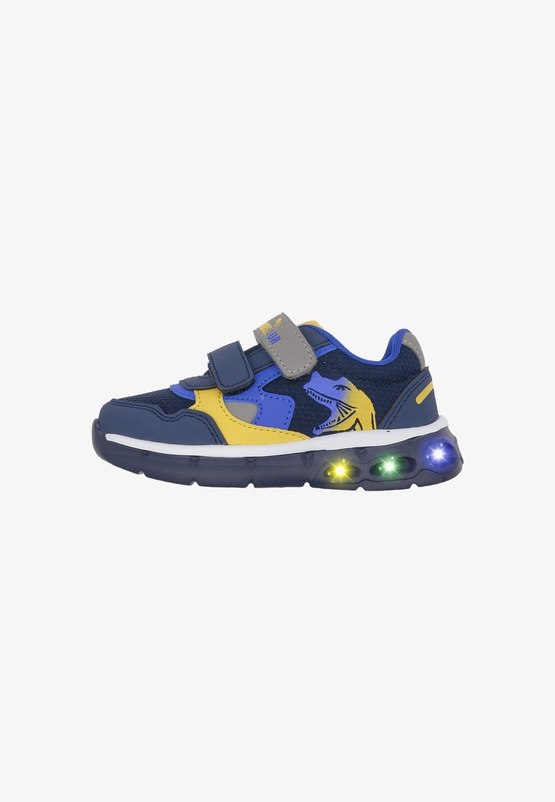 Scarpe sportive con tomaia in rete blu navy, accenti gialli e blu, fasce in velcro e suola luminosa con luci verdi, gialle e blu.
