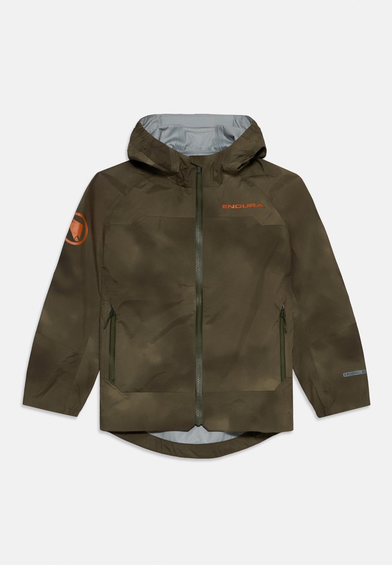Olivengrüne wasserdichte Jacke mit Kapuze, Frontreißverschluss, Seitentaschen und orangefarbenem "ENDURA"-Logo auf der linken Brust und dem Ärmel.