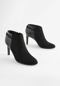 Next FOREVER COMFORTÂ® ROUND TOE SHOE BOOTS - Poolsaapad - black