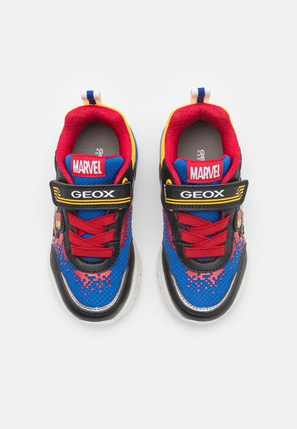 MARVEL AVENGERS CIBERDRON BOY LIGHTS - Trainers4