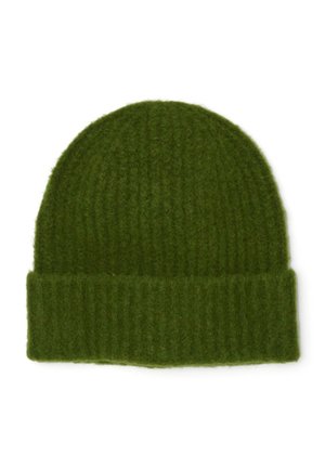 Grüner Strickmütze mit Rippstruktur und umgeschlagenem Saum. Hergestellt aus Wollmaterial, hat sie ein weiches und warmes Aussehen.