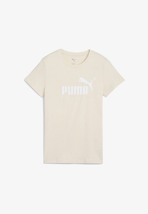 T-shirt beige in cotone, con il logo bianco Puma centrato nella zona del torace. Impostato su uno sfondo bianco semplice.