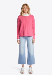 Rich & Royal Strickpullover - pink power