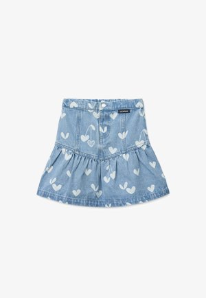 Fustă din denim cu design evazat, culoare albastru deschis, cu modele albe de inimioare și cireșe, și o talie cu etichetă logo.